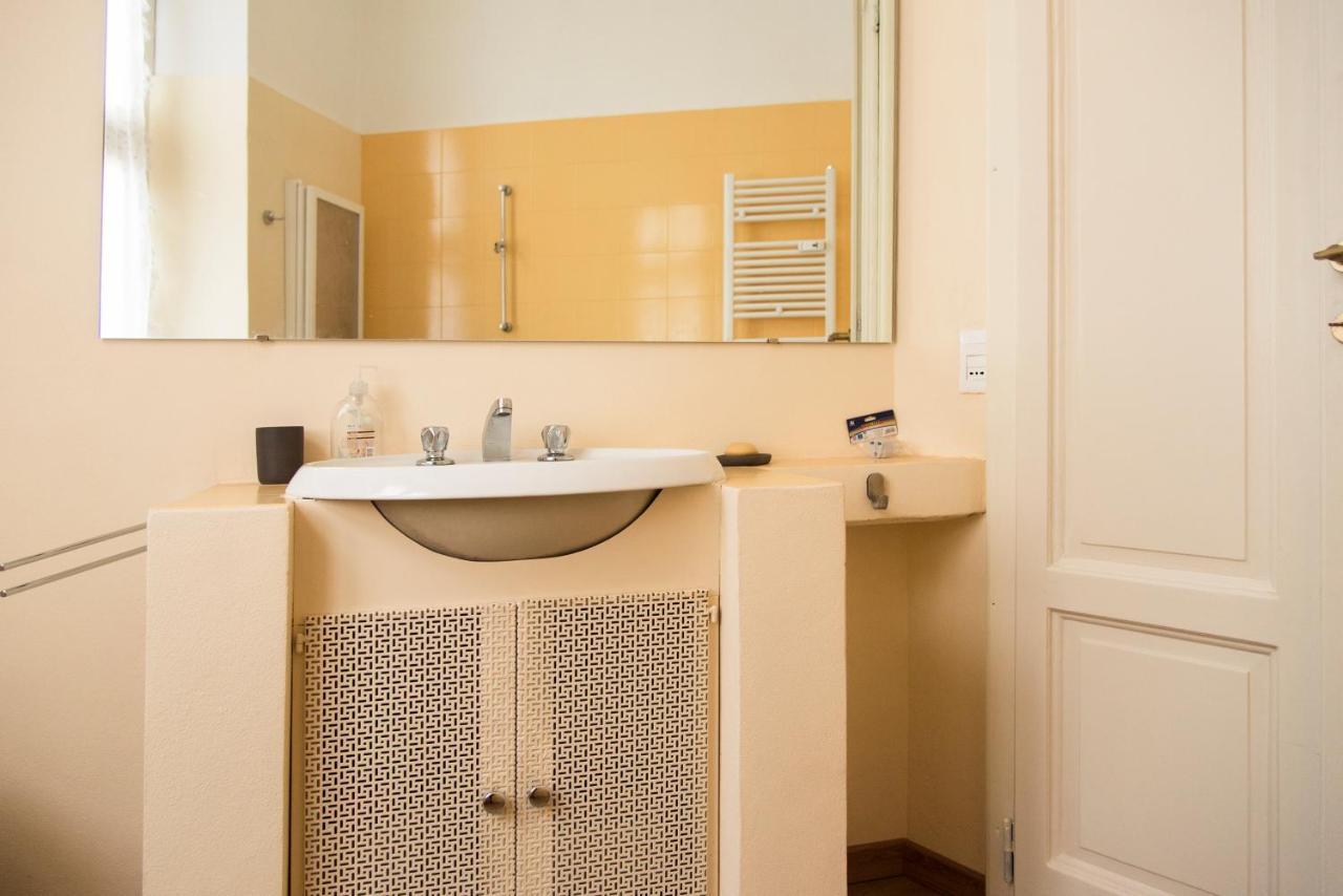 Brera District 2 Bedrooms -Youhosty Milan Bagian luar foto